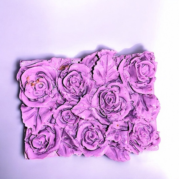 Lavender 3D roses handmade soap 2x3 inch 4oz donkey milk base with coconut oil - Picture 1 of 4